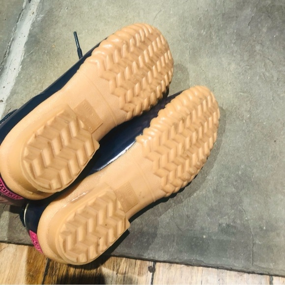 Sperry Duckies Plaid Low Cut Shoes - Picture 10 of 10